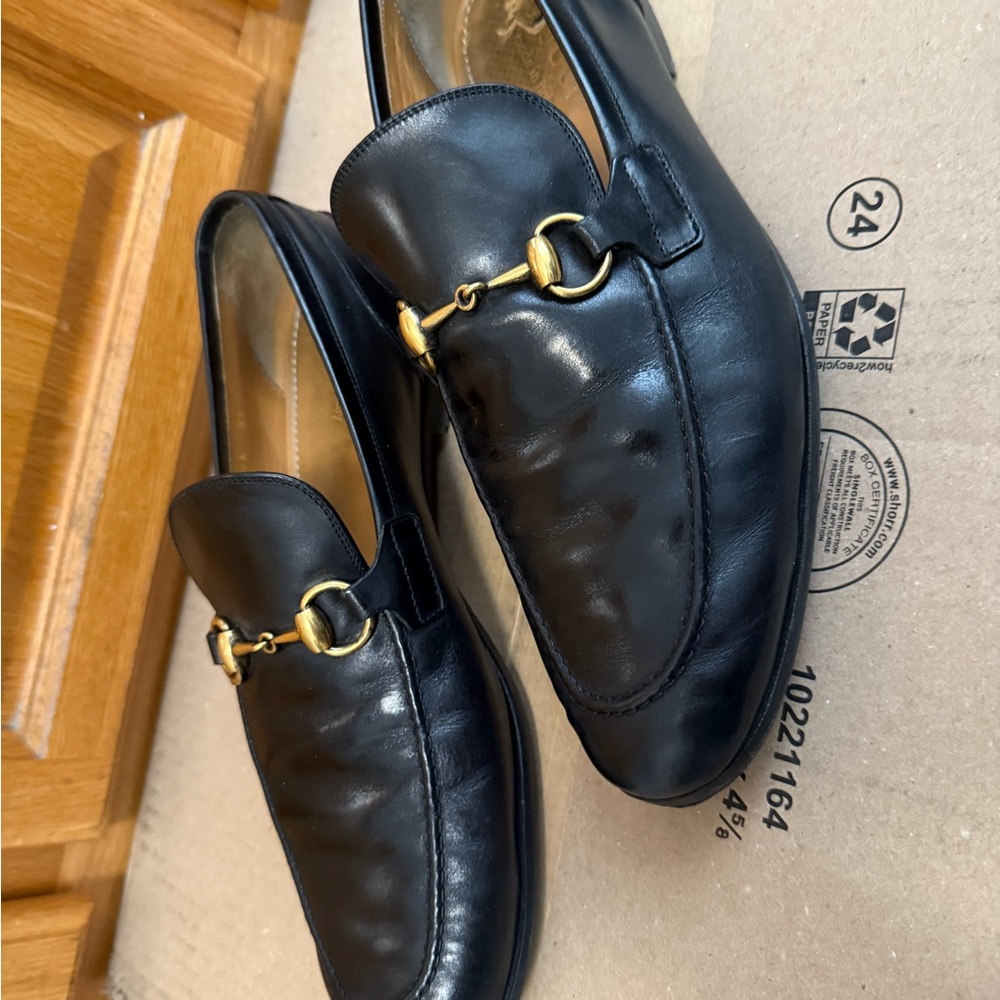 Gucci classic loafers 8 1/2 black excellencet cond taken care of - Picture 12 of 16